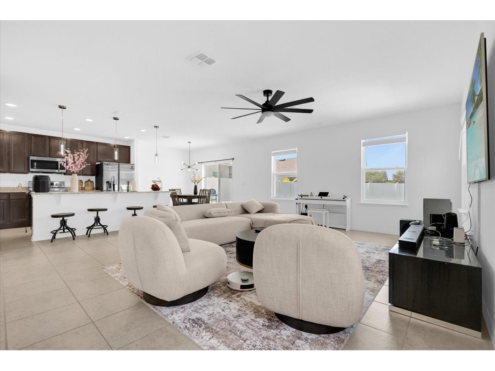 4432 Desert Rose Avenue Kissimmee FL 34746 O6402731 image9
