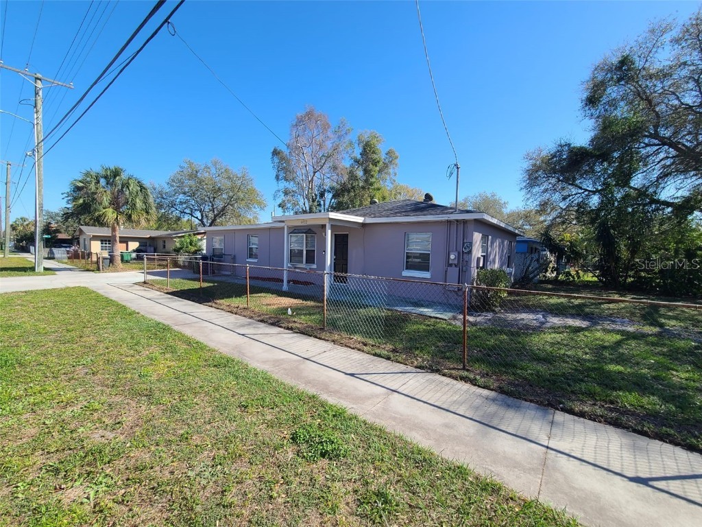 4432 W Mccoy Street Tampa FL 33616 U8191192 image1