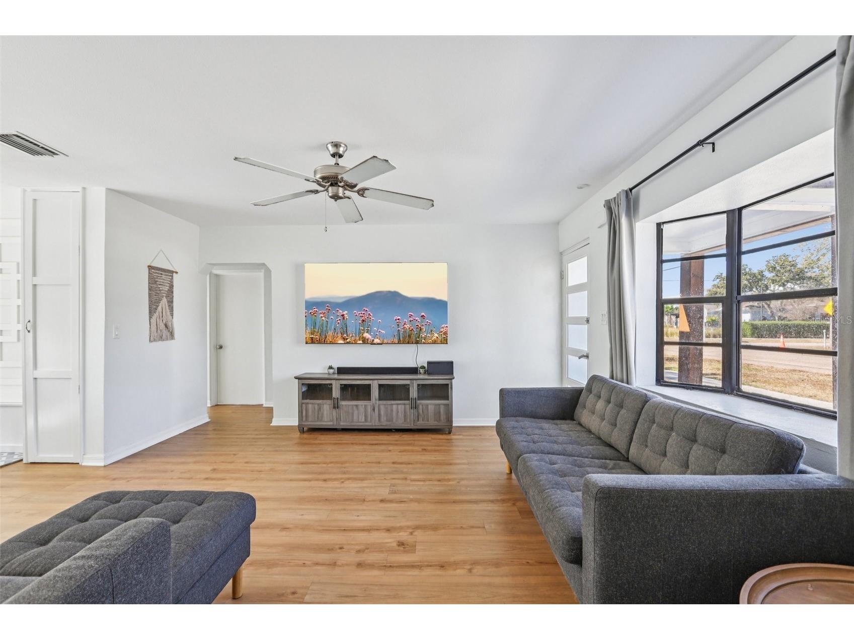 4432 W Mccoy Street Tampa FL 33616 TB8471946 image9