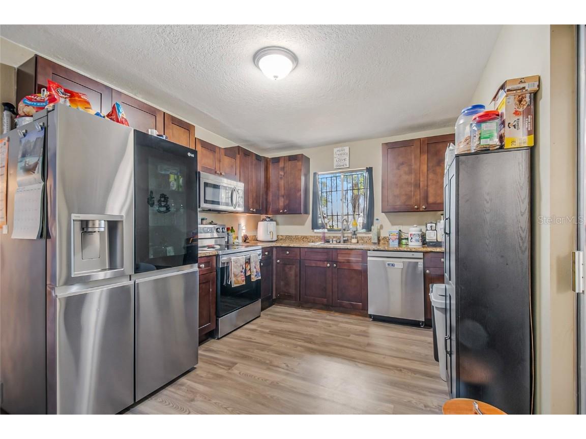 4432 Watch Hill Road Orlando FL 32808 - KRISTY LAKE O6371201 image14