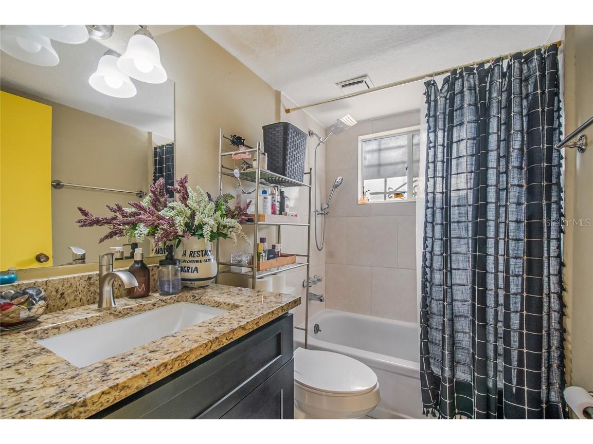 4432 Watch Hill Road Orlando FL 32808 - KRISTY LAKE O6371201 image21