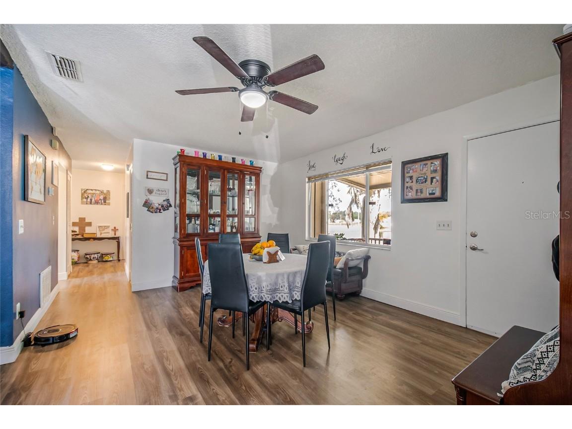 4432 Watch Hill Road Orlando FL 32808 - KRISTY LAKE O6371201 image9