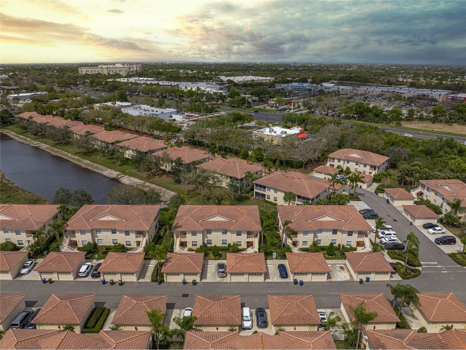 4433 Corso Venetia Boulevard #B18 Venice FL 34293 N6143314 image1