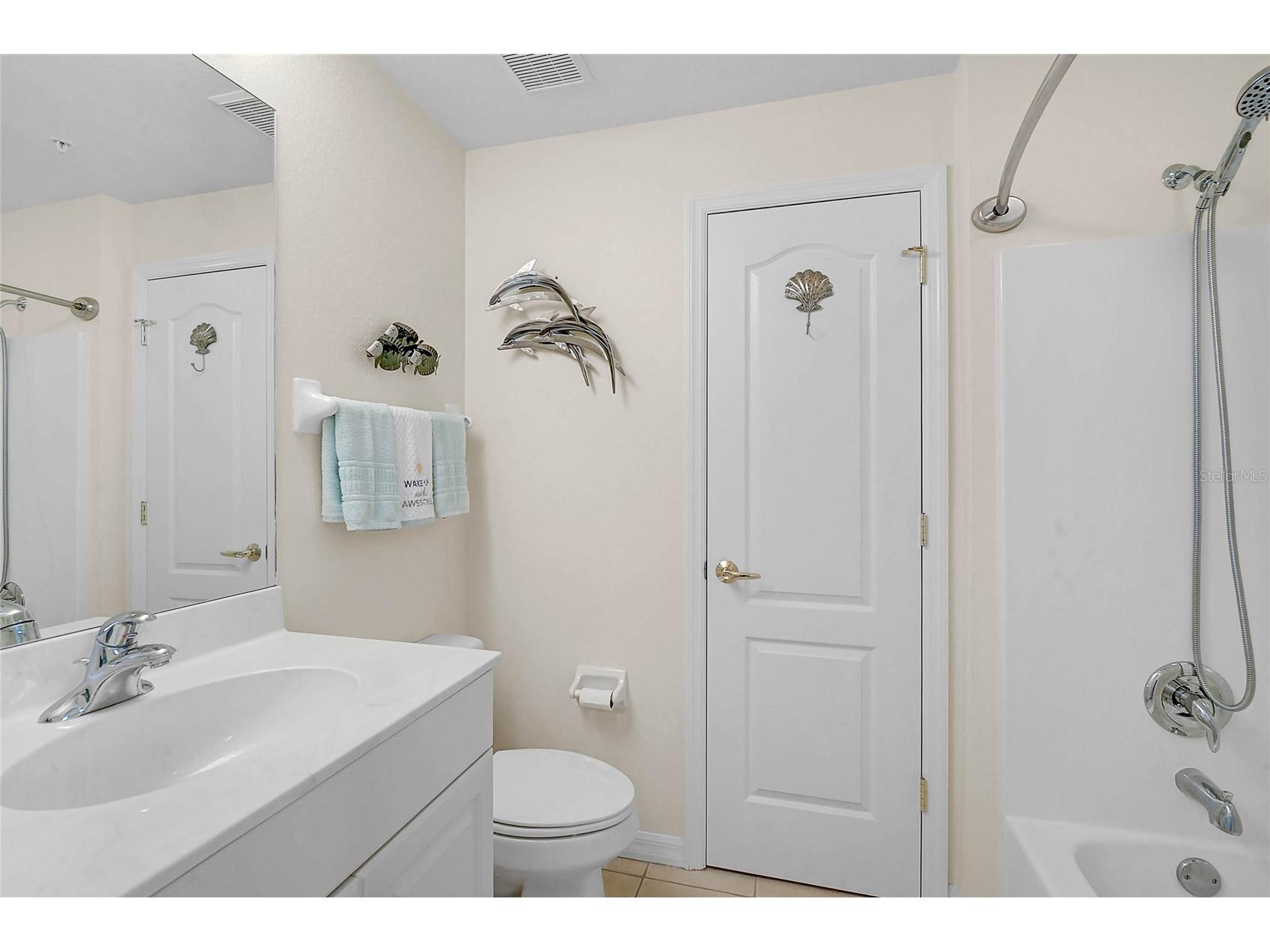 4433 Corso Venetia Boulevard #B18 Venice FL 34293 N6143314 image18