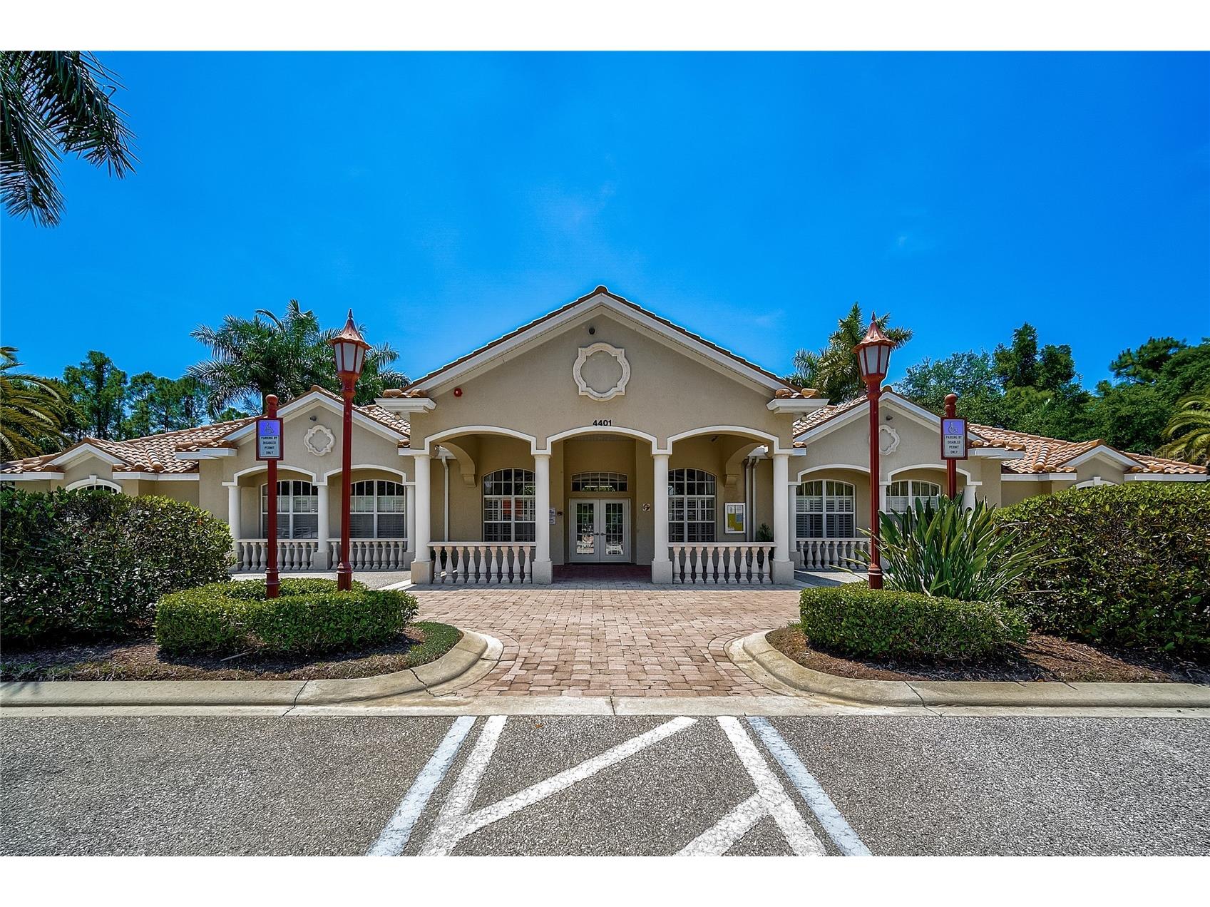 4433 Corso Venetia Boulevard #B18 Venice FL 34293 N6143314 image42