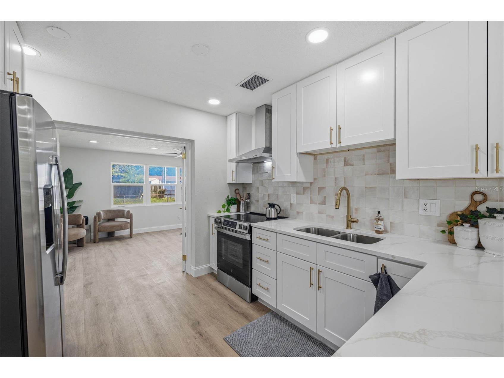 4433 Pompano Drive Tampa FL 33617 TB8501146 image11