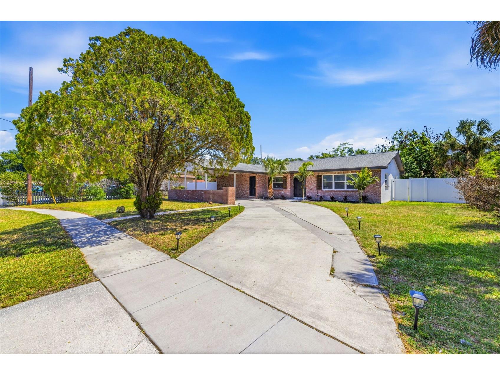 4433 Pompano Drive Tampa FL 33617 TB8501146 image29