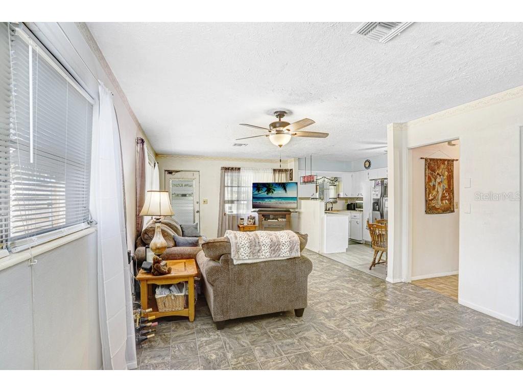 4434 19th Street Circle W #A&B Bradenton FL 34207 TB8472461 image17