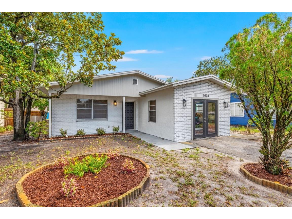 4434 4th Avenue S Saint Petersburg FL 33711 U8206127 image1