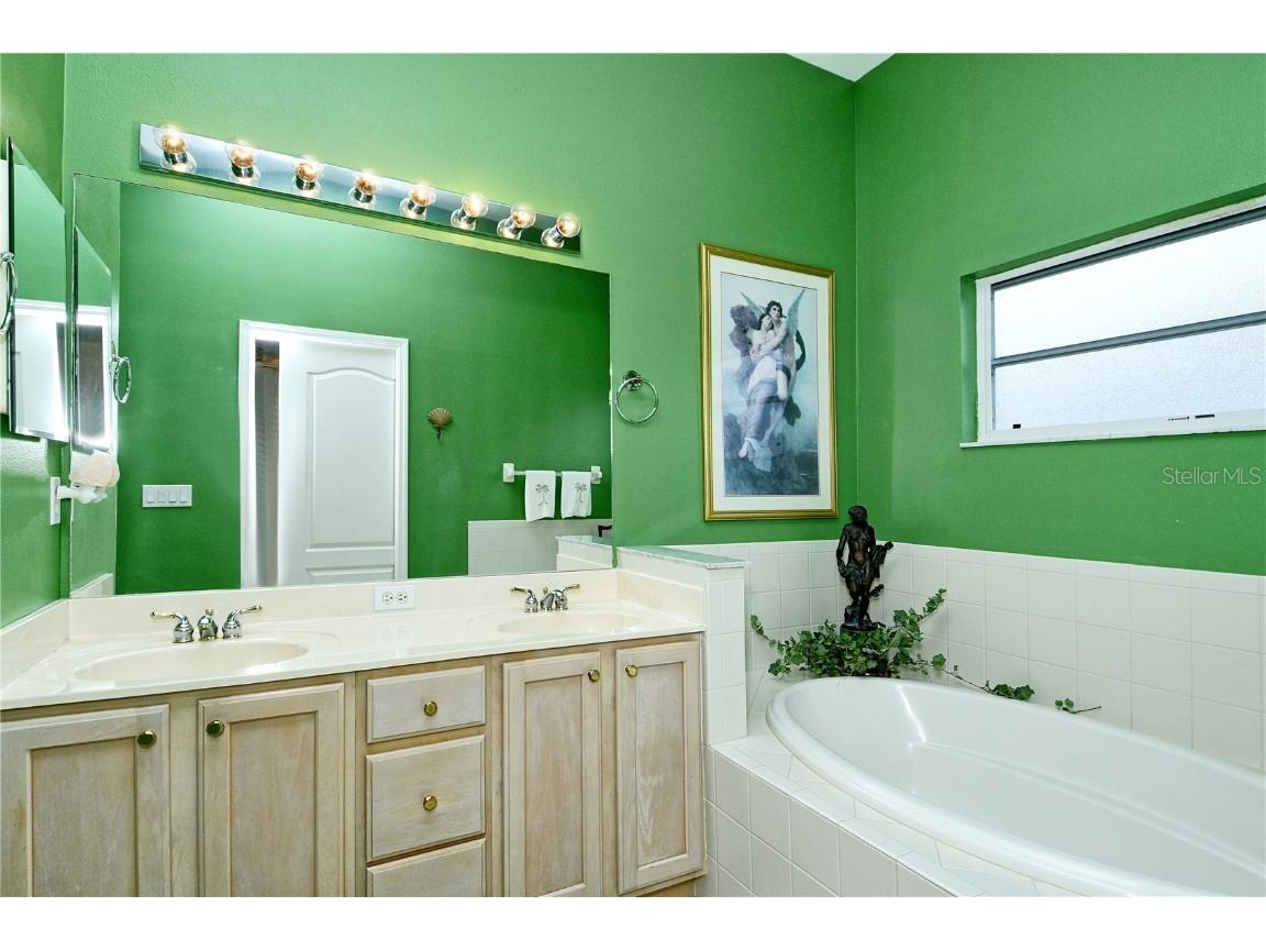 4434 Legacy Court Sarasota FL 34241 A4666947 image35