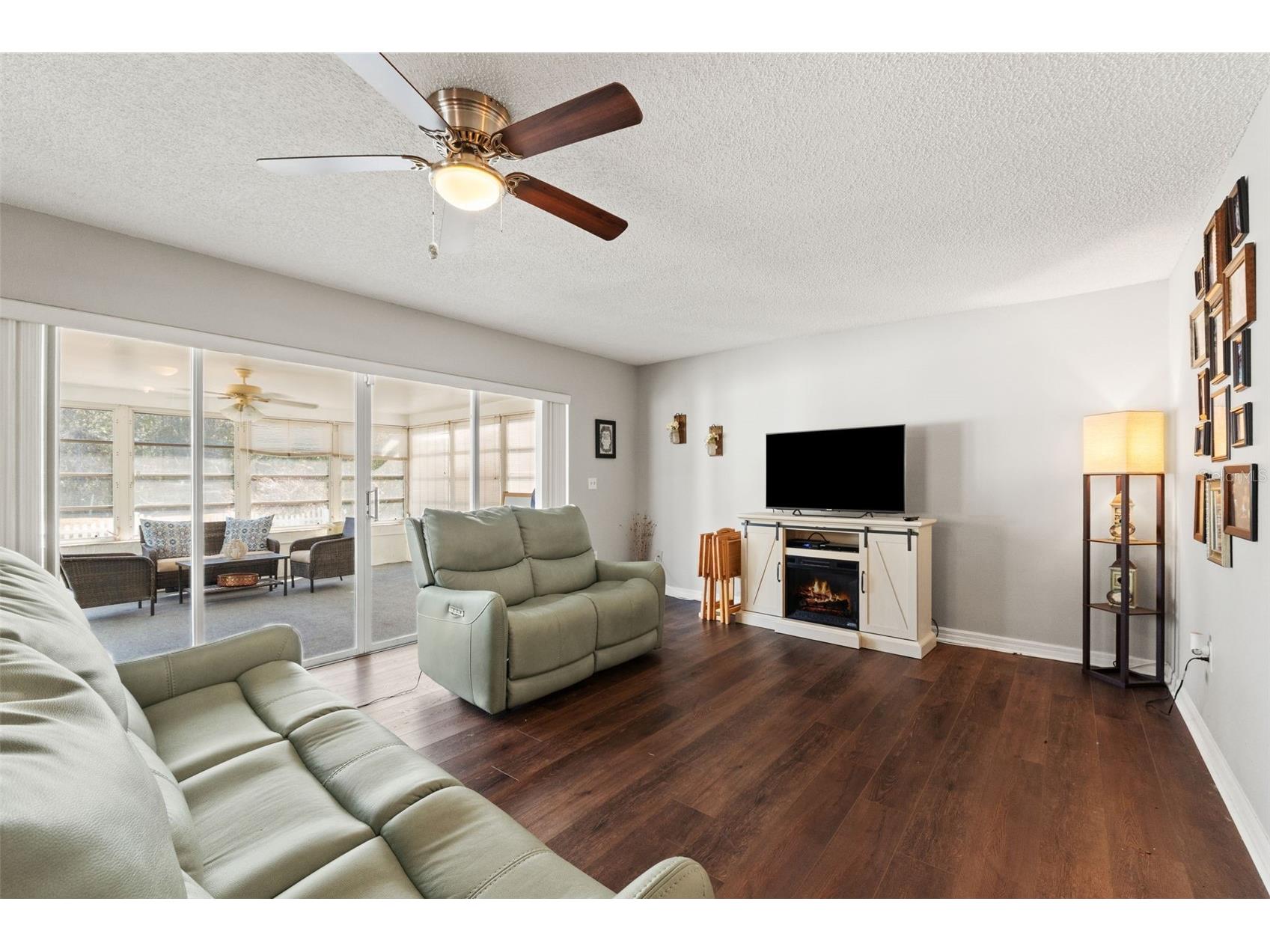 4434 Northampton Drive New Port Richey FL 34653 W7882900 image25