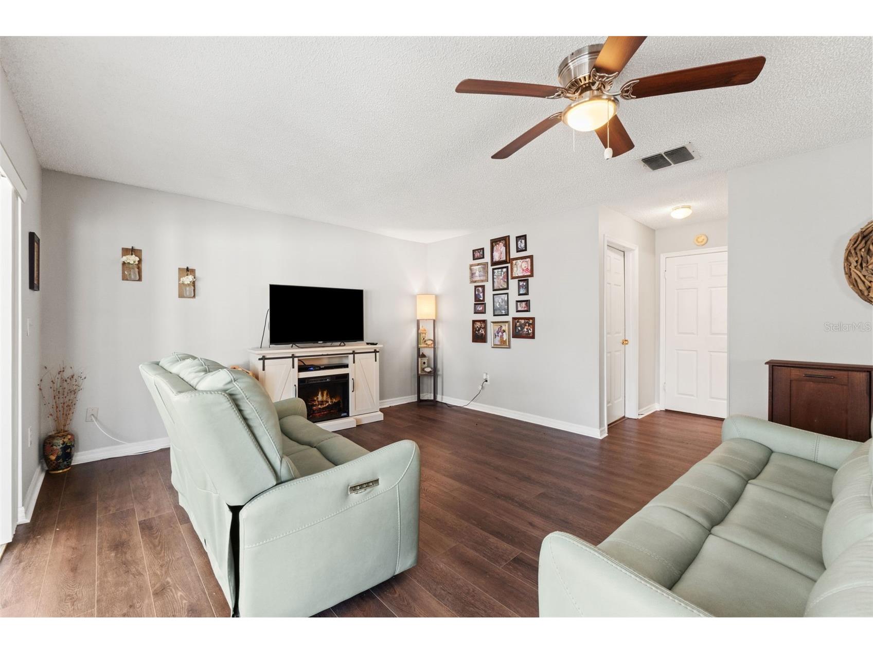 4434 Northampton Drive New Port Richey FL 34653 W7882900 image26