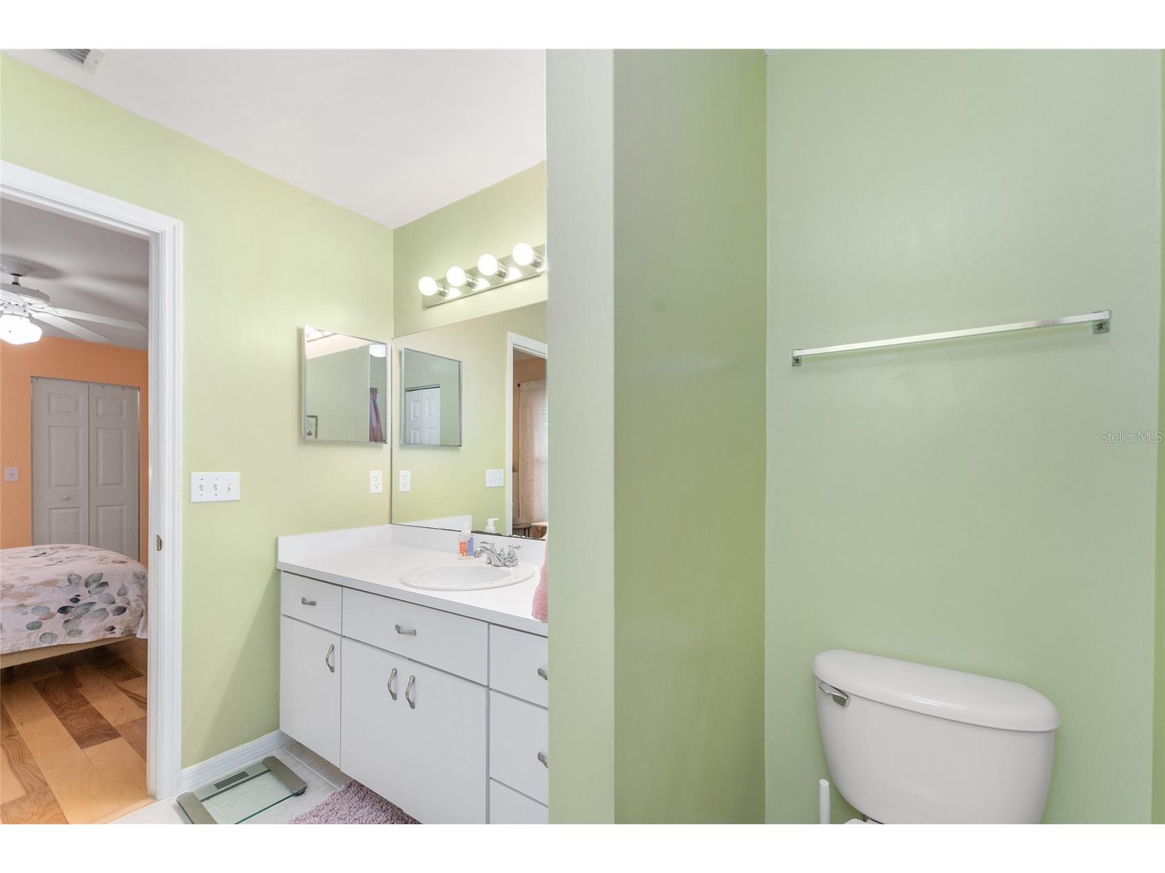 4434 NW 36th Terrace Gainesville FL 32605 GC540699 image17