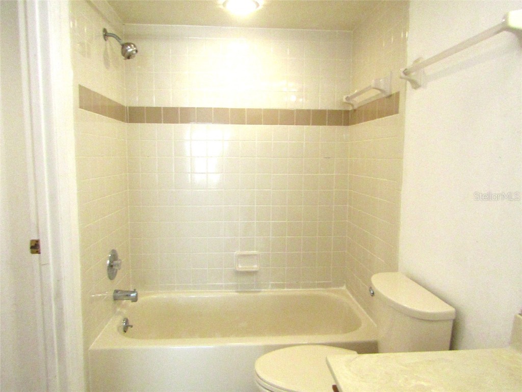 4434 Weybridge #81 Sarasota FL 34235 A4671363 image10