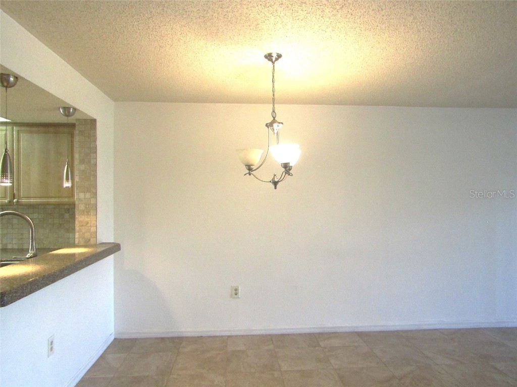 4434 Weybridge #81 Sarasota FL 34235 A4671363 image12