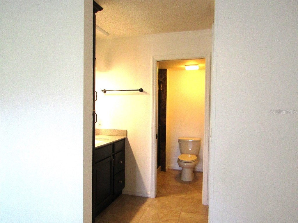 4434 Weybridge #81 Sarasota FL 34235 A4671363 image17