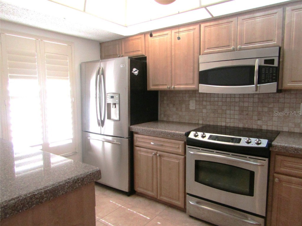 4434 Weybridge #81 Sarasota FL 34235 A4671363 image3