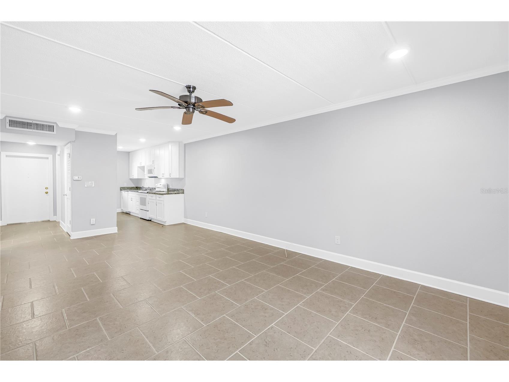 4435 1st Street NE #104 Saint Petersburg FL 33703 TB8510480 image12