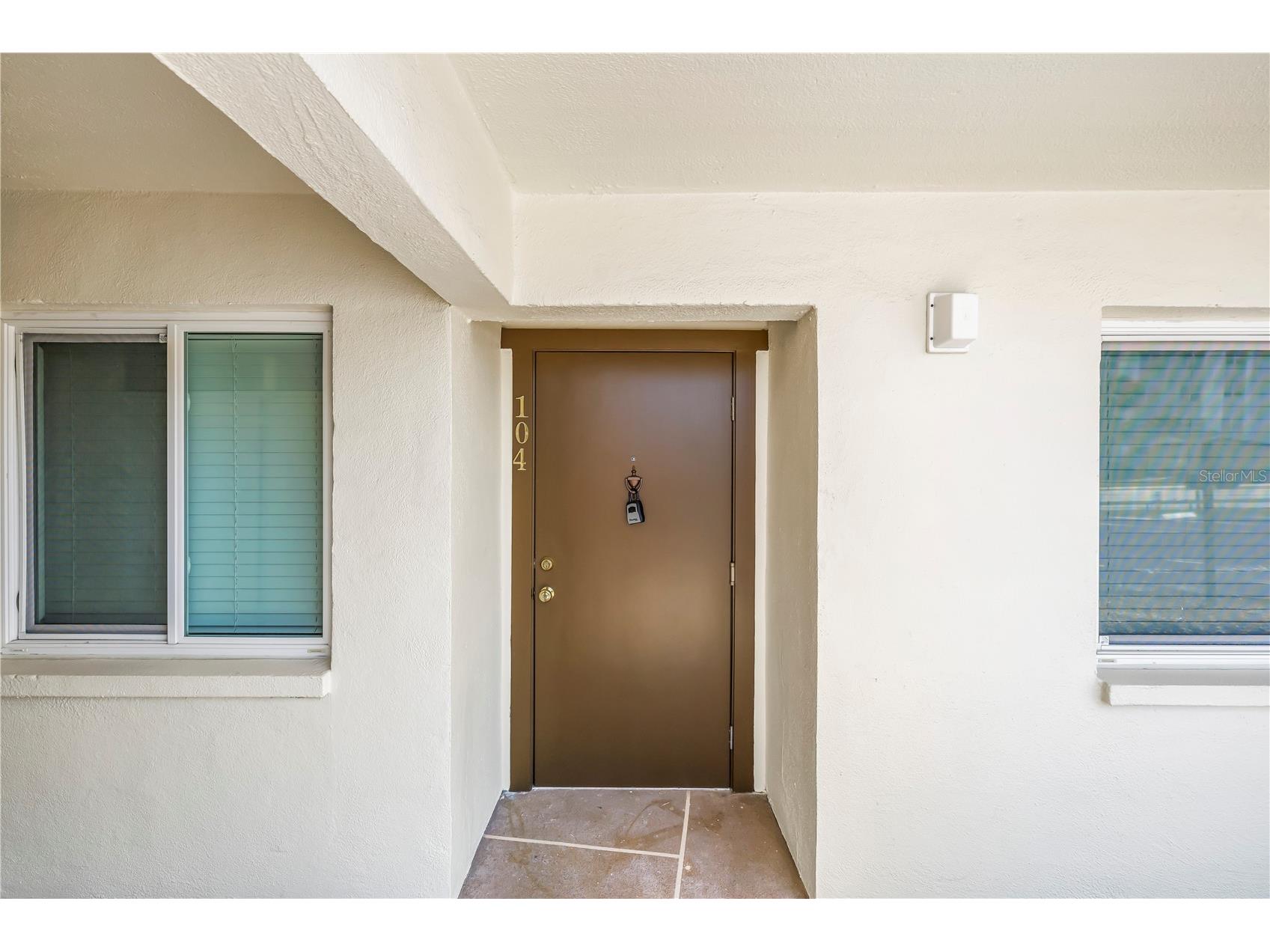 4435 1st Street NE #104 Saint Petersburg FL 33703 TB8510480 image3