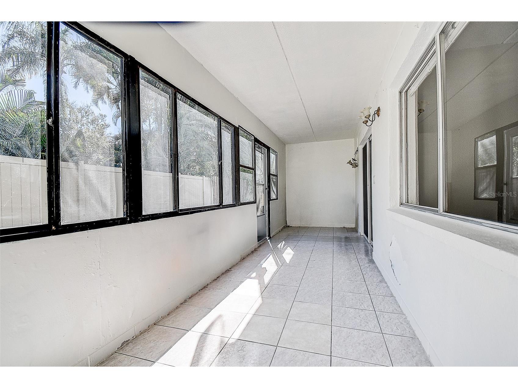 4435 1st Street NE #111 Saint Petersburg FL 33703 TB8472993 image27