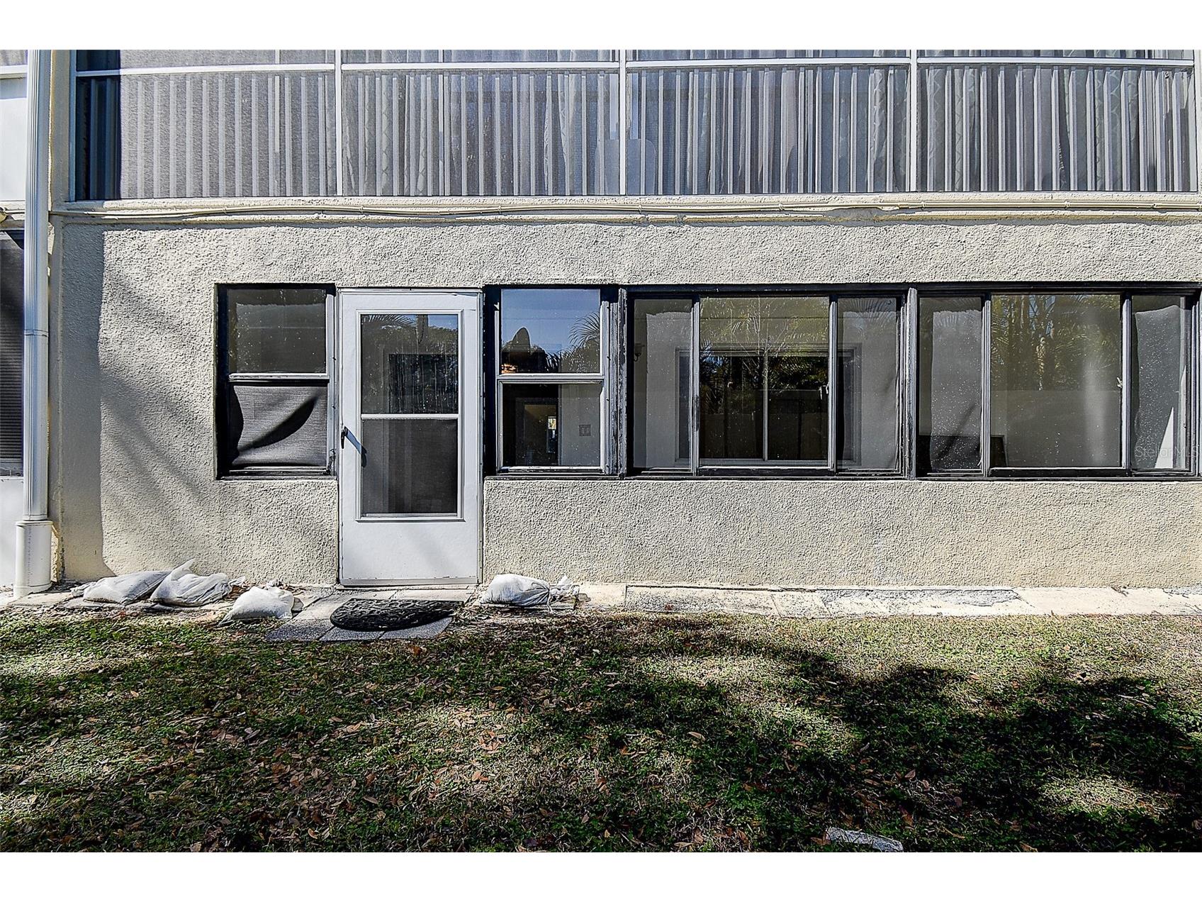 4435 1st Street NE #111 Saint Petersburg FL 33703 TB8472993 image28