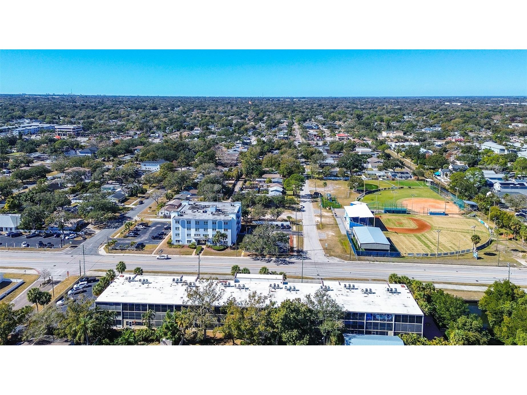 4435 1st Street NE #111 Saint Petersburg FL 33703 TB8472993 image35