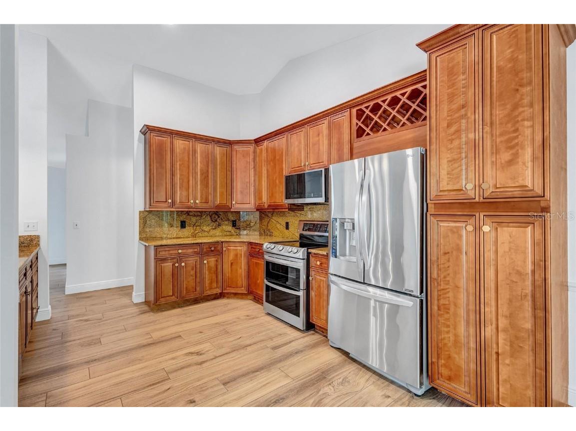 4435 Diamond Circle W Sarasota FL 34233 A4675074 image12