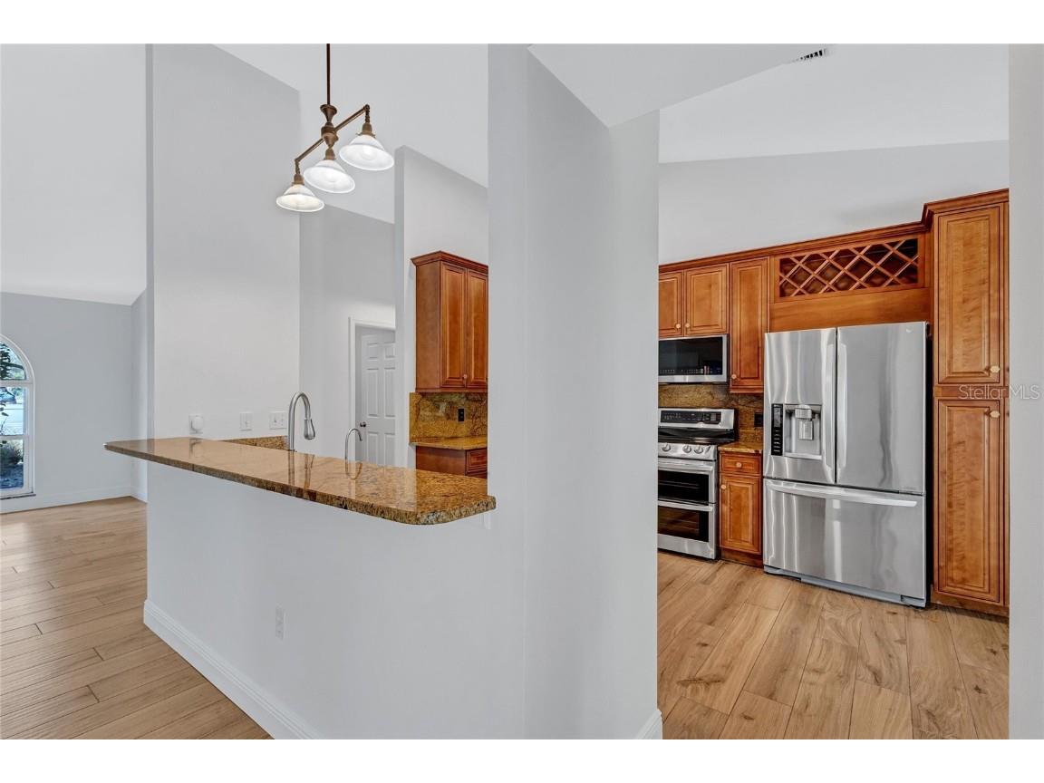 4435 Diamond Circle W Sarasota FL 34233 A4675074 image14