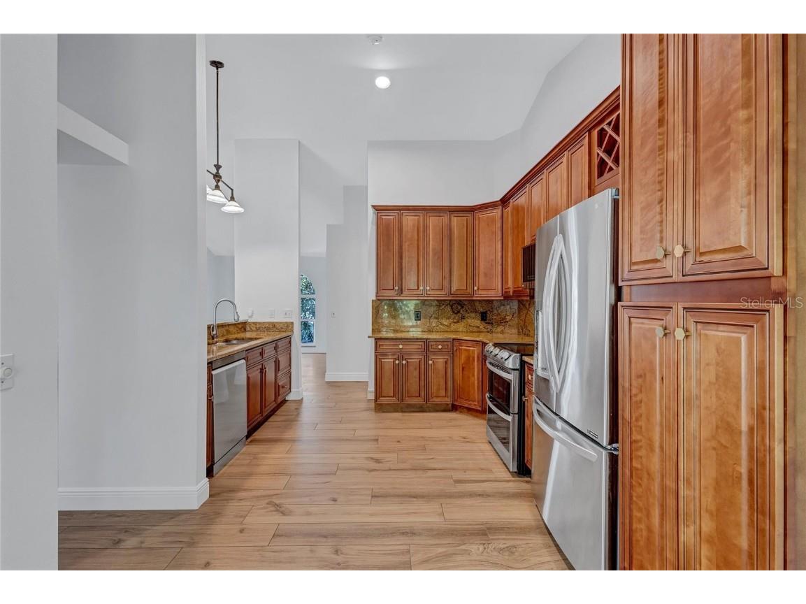 4435 Diamond Circle W Sarasota FL 34233 A4675074 image15