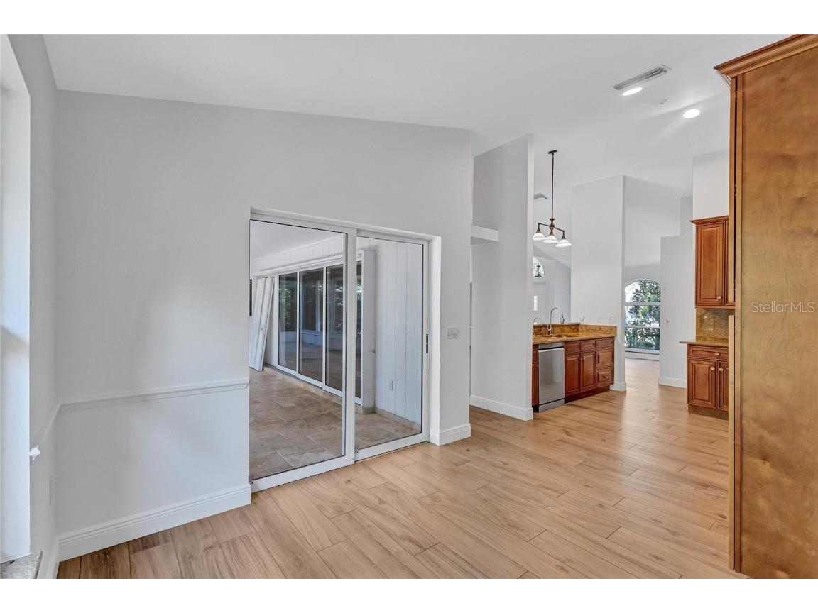 4435 Diamond Circle W Sarasota FL 34233 A4675074 image19