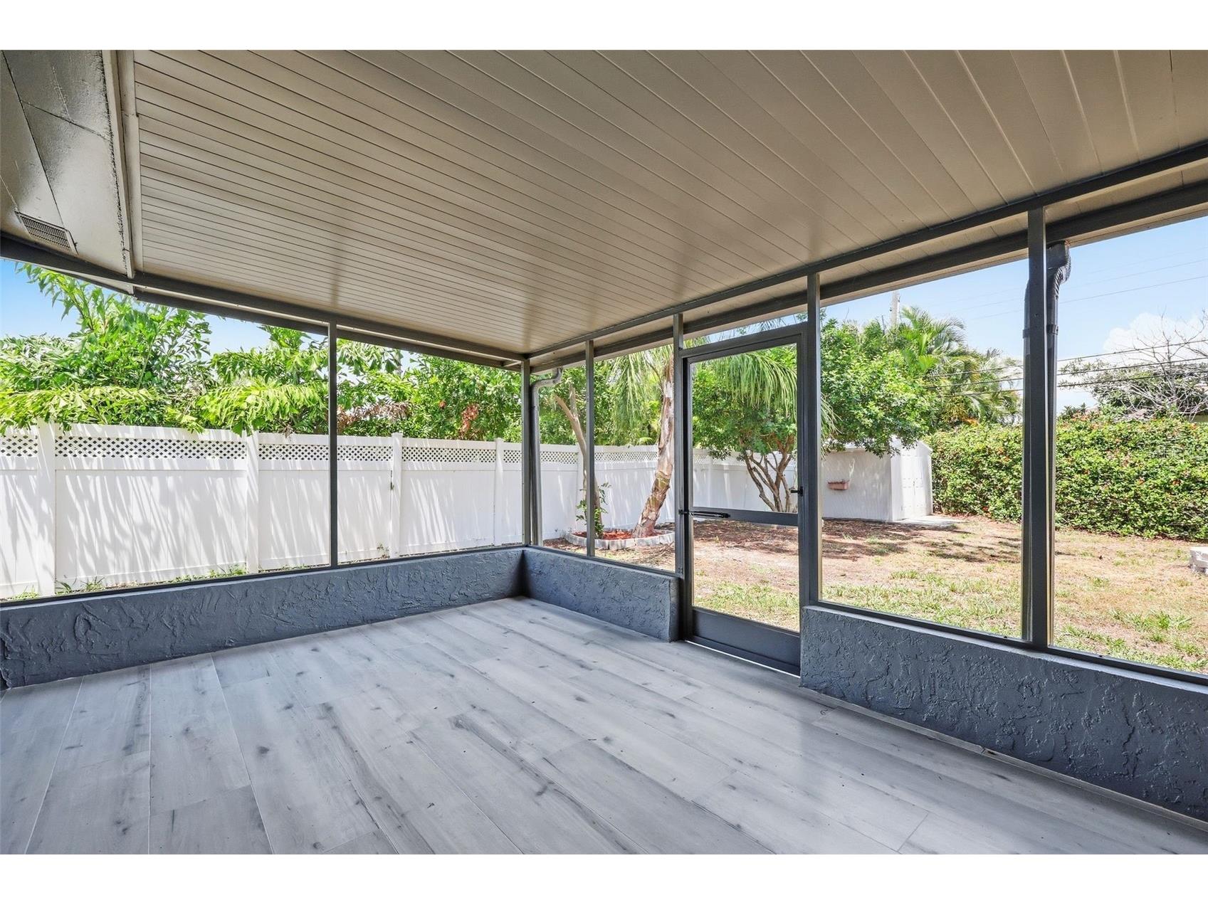 4435 Huntington Street NE Saint Petersburg FL 33703 TB8464228 image31