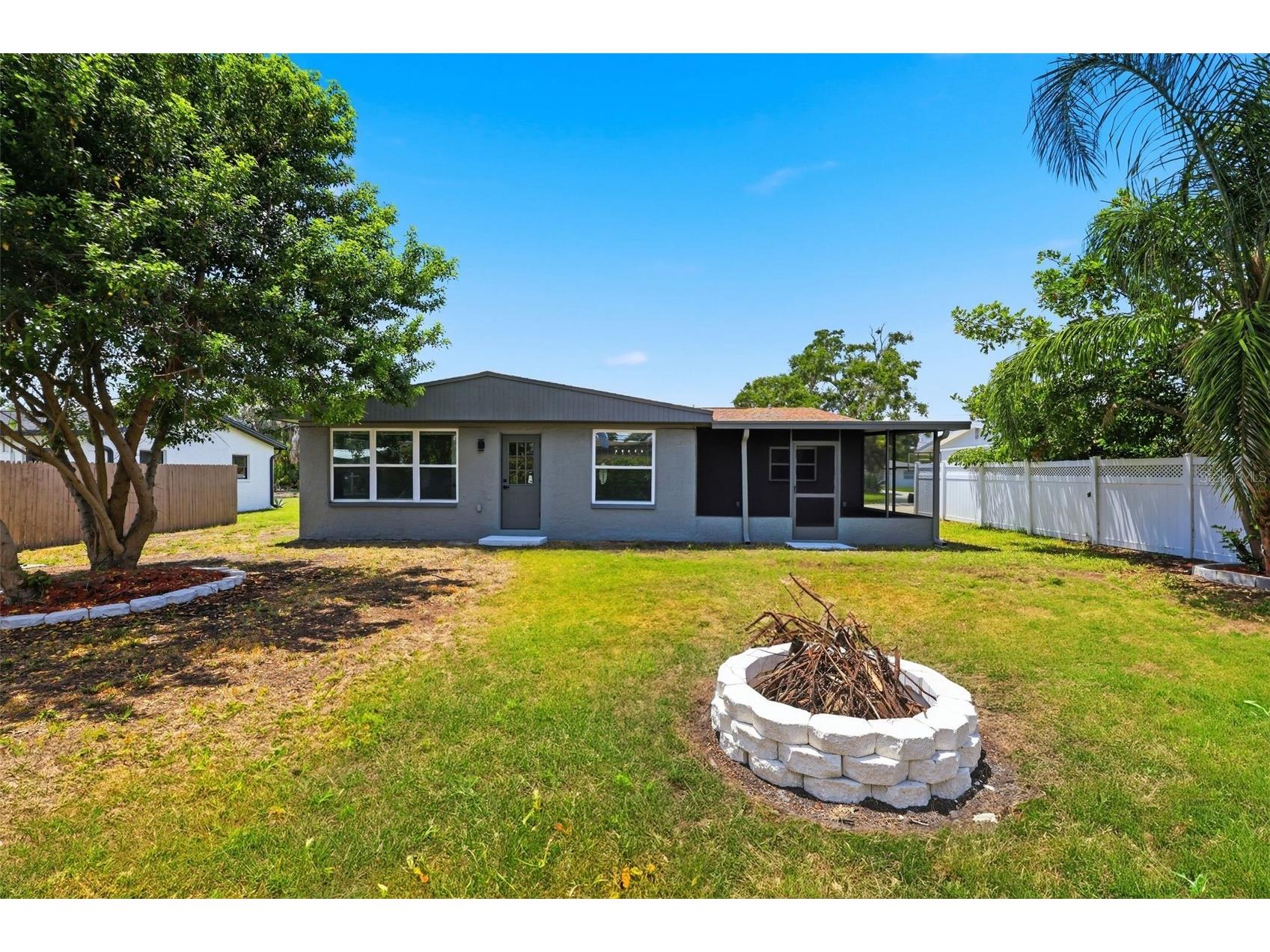 4435 Huntington Street NE Saint Petersburg FL 33703 TB8464228 image34