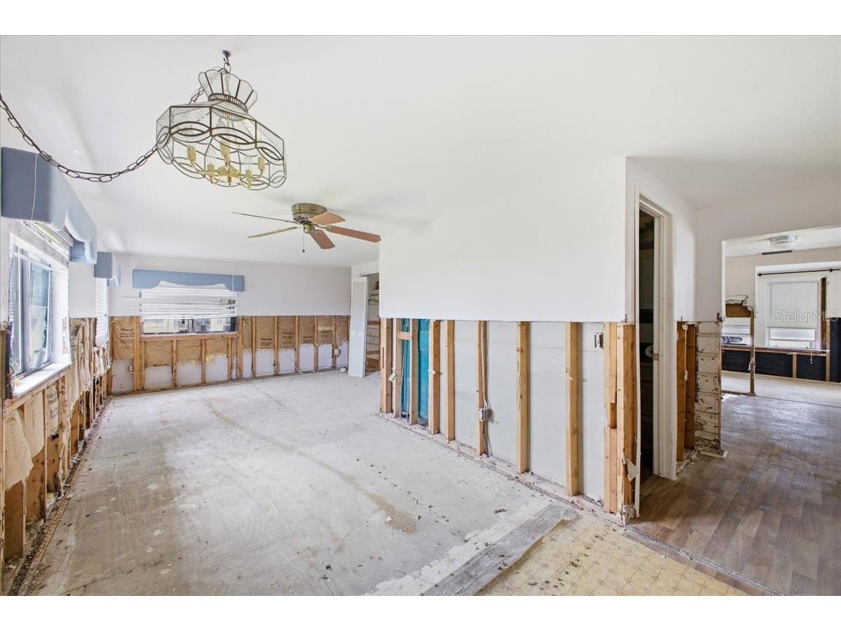 4436 106th Street W Bradenton FL 34210 TB8503836 image2