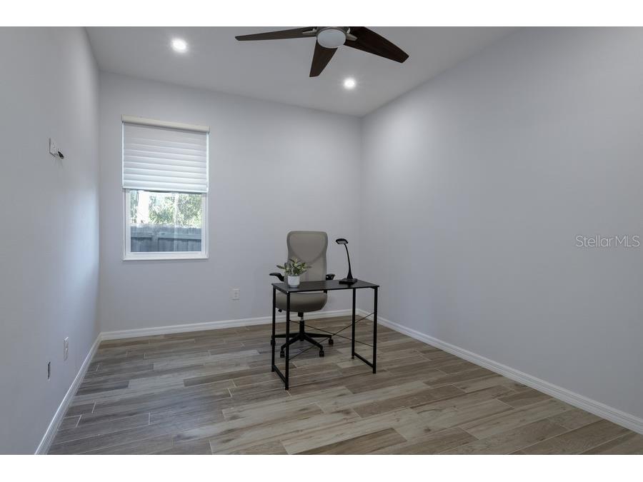 4436 Bliss Road Sarasota FL 34233 A4674497 image17