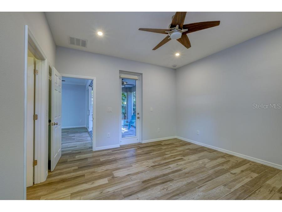 4436 Bliss Road Sarasota FL 34233 A4674497 image25