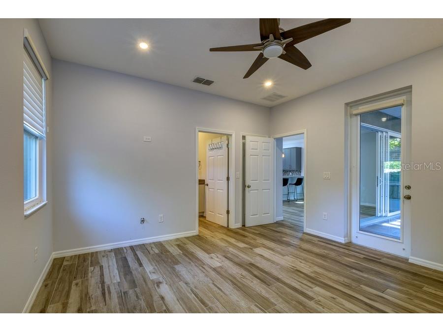 4436 Bliss Road Sarasota FL 34233 A4674497 image26