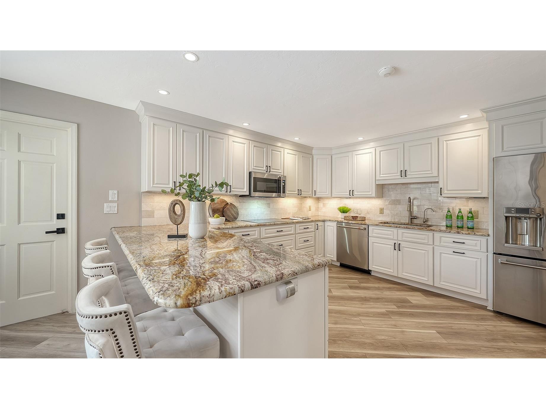 4436 Calle Serena Sarasota FL 34238 A4691149 image24