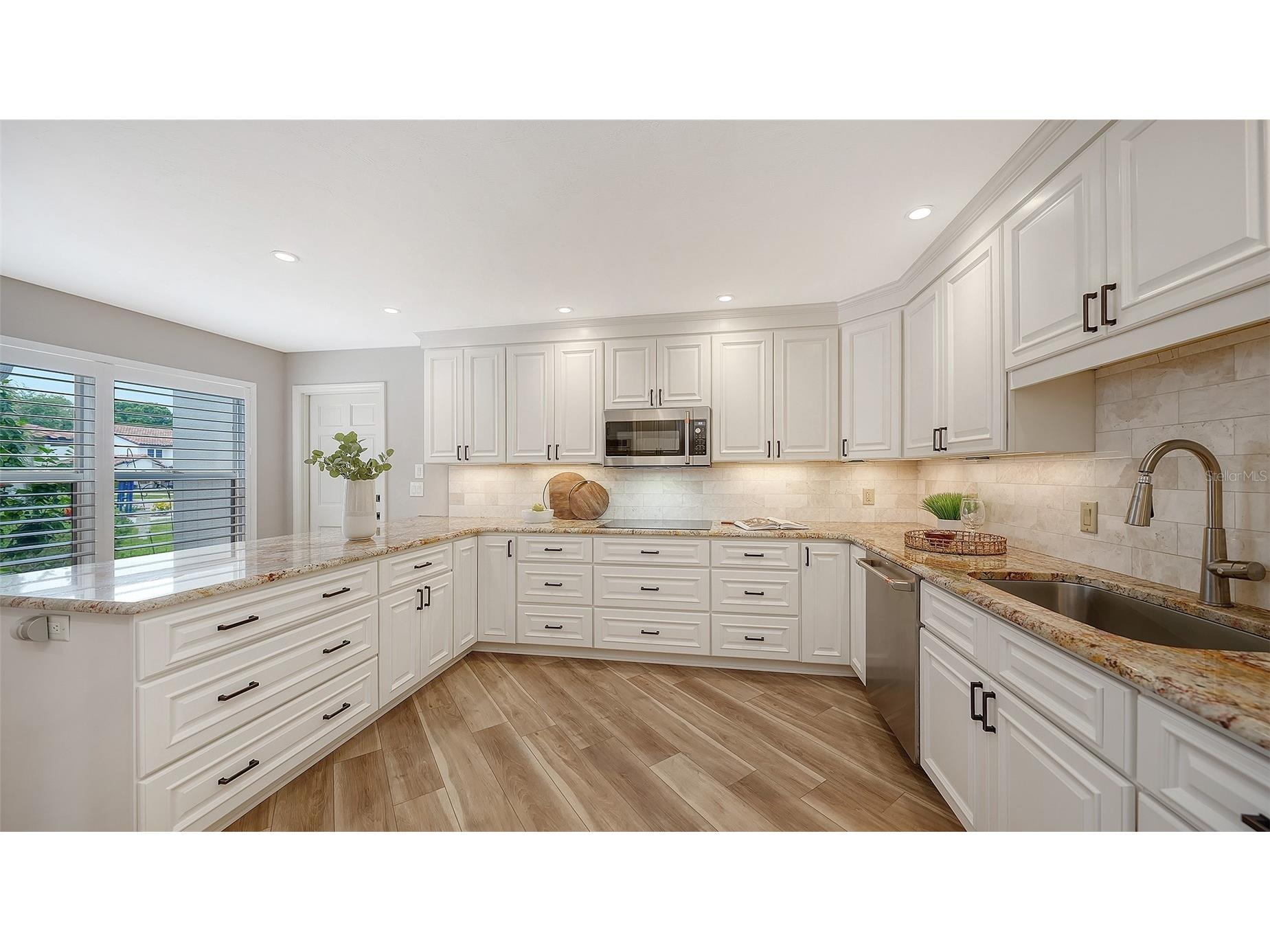 4436 Calle Serena Sarasota FL 34238 A4691149 image27