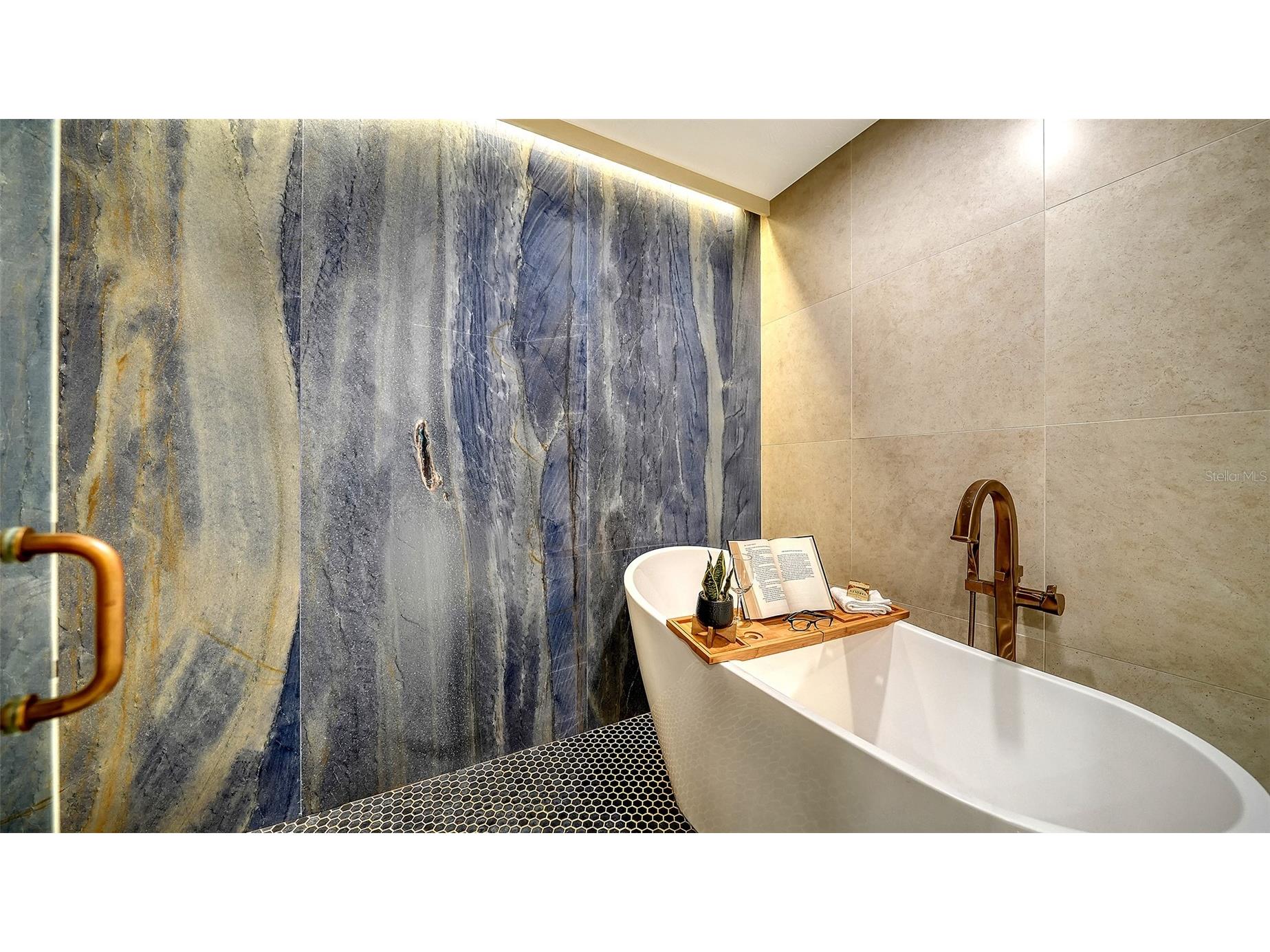 4436 Calle Serena Sarasota FL 34238 A4691149 image38