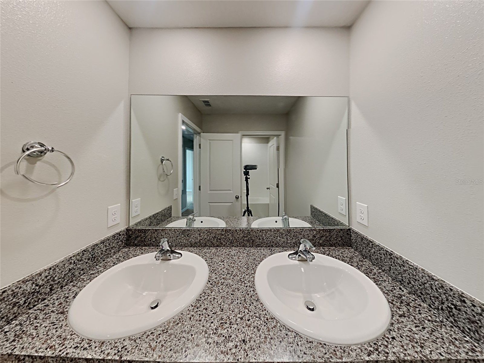 4436 Eternal Prince Drive Sun City Center FL 33573 C7525971 image22
