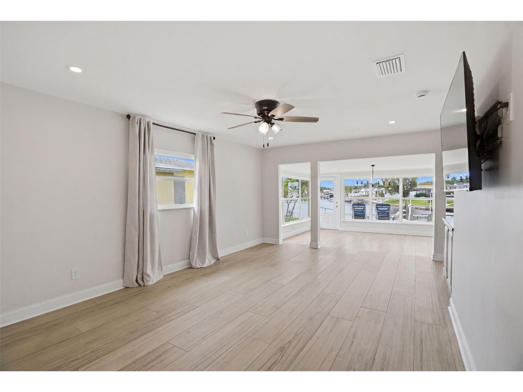 4436 Floramar Terrace New Port Richey FL 34652 TB8514585 image9