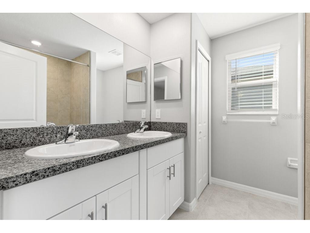 4436 Globe Thistle Drive Tampa FL 33619 TB8500037 image12