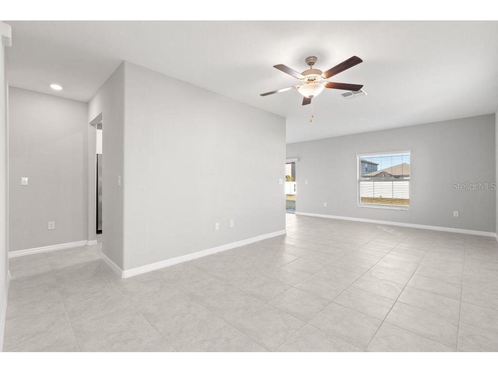 4436 Globe Thistle Drive Tampa FL 33619 TB8500037 image3