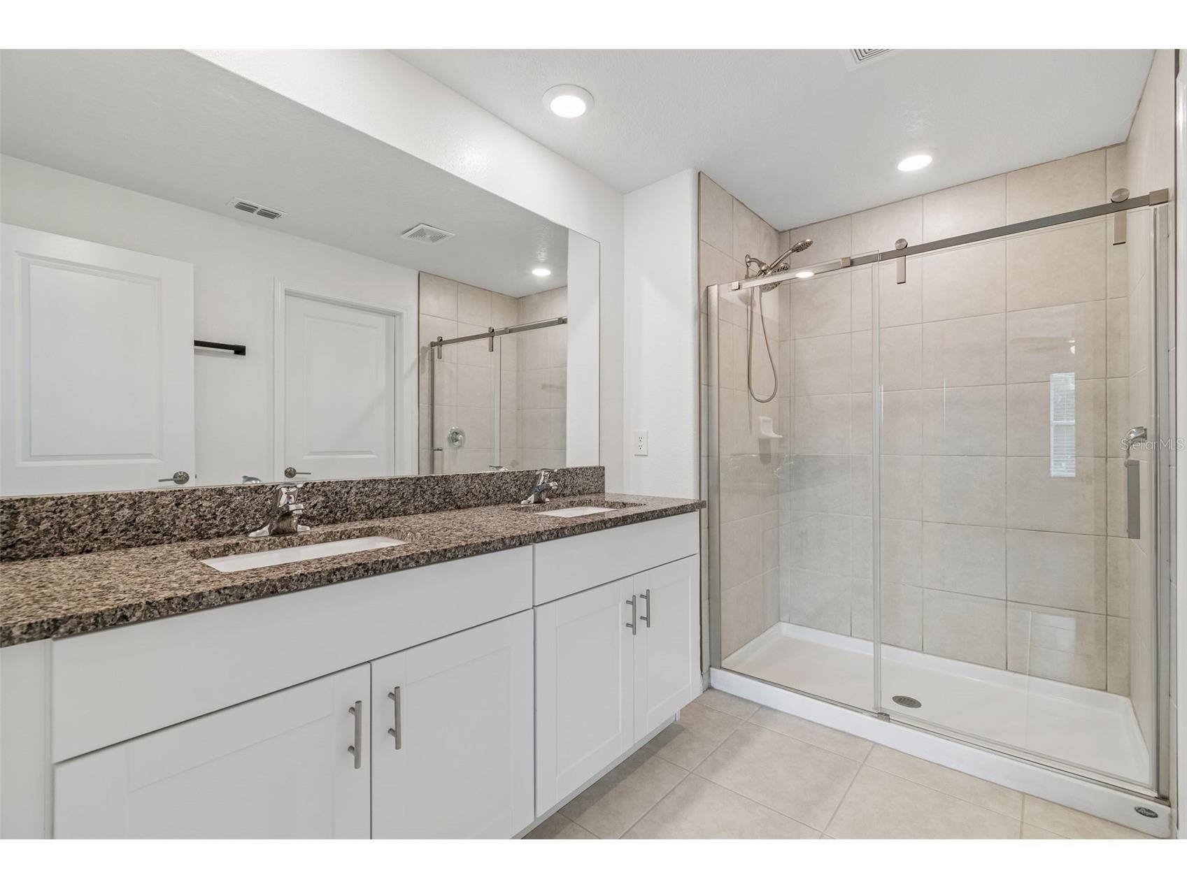 4436 Tuscan Loon Drive Tampa FL 33619 TB8507583 image25
