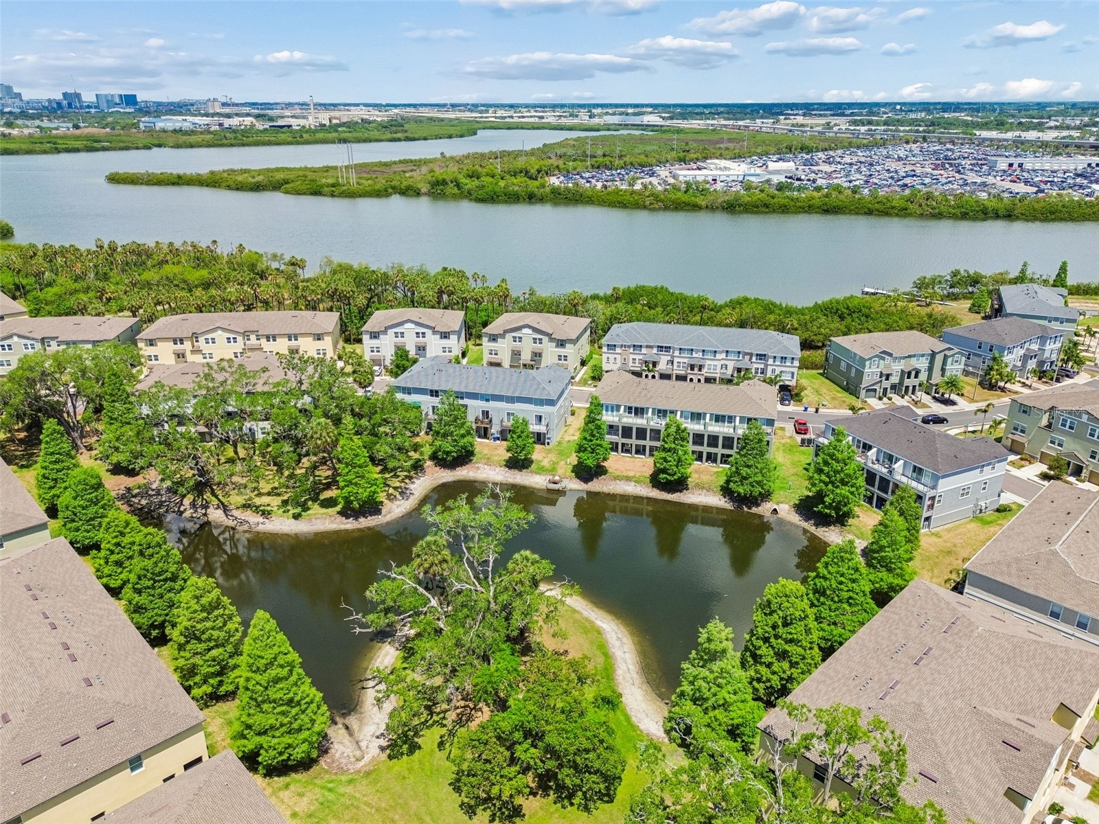 4436 Tuscan Loon Drive Tampa FL 33619 TB8507583 image45