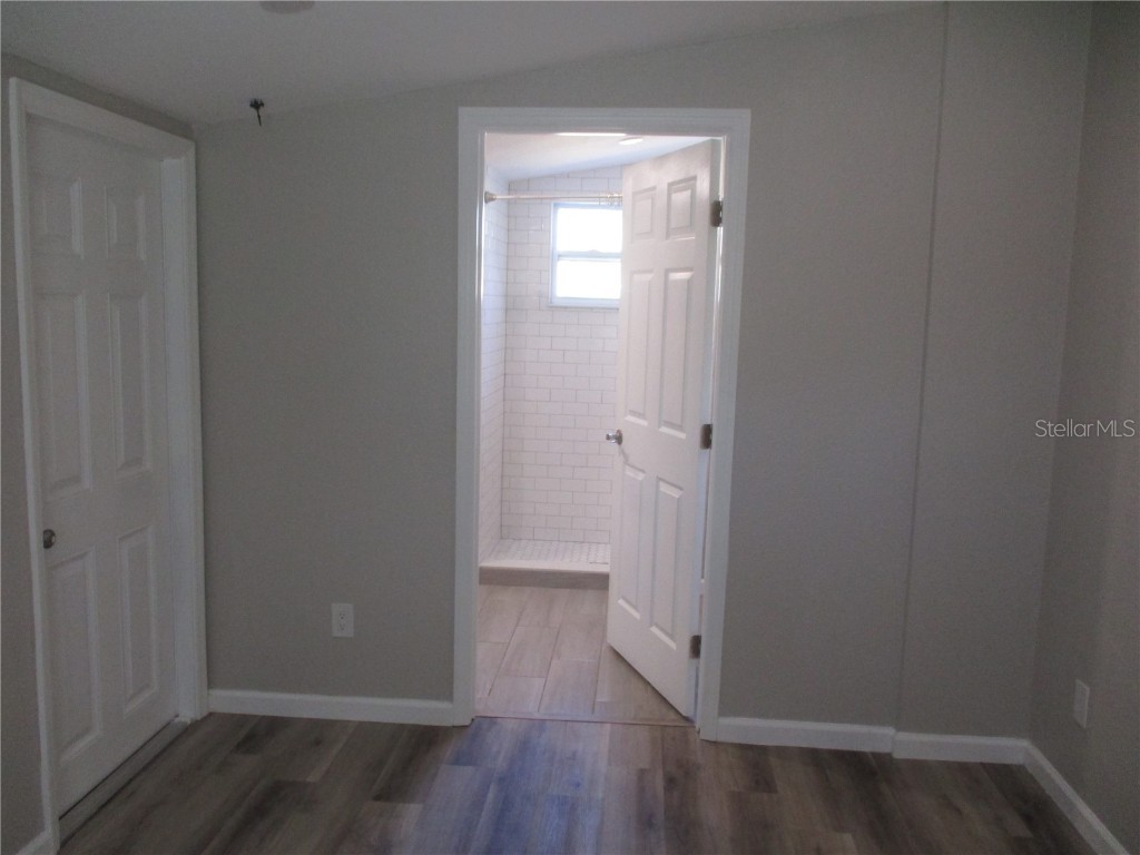 4437 10th Avenue S Saint Petersburg FL 33711 TB8452888 image9