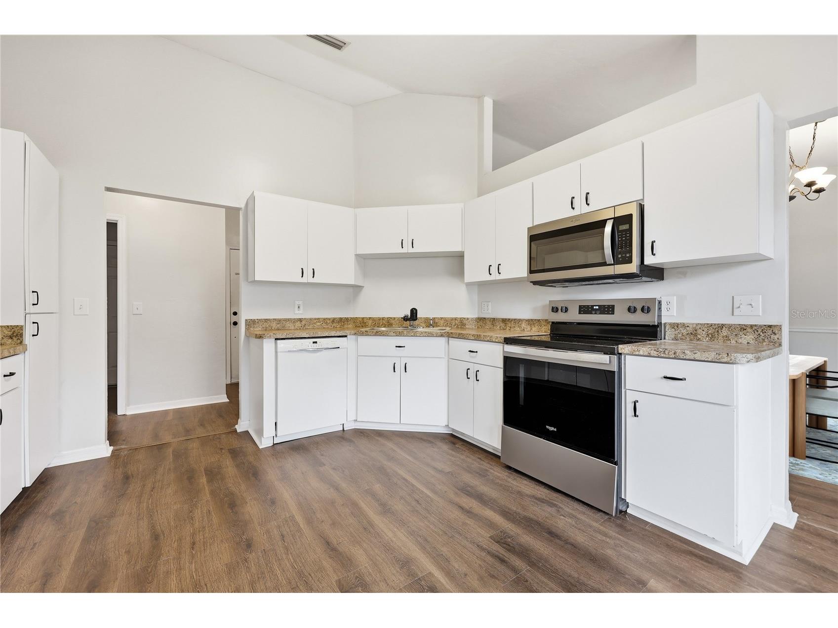 4437 NW 35th Street Gainesville FL 32605 GC537758 image12