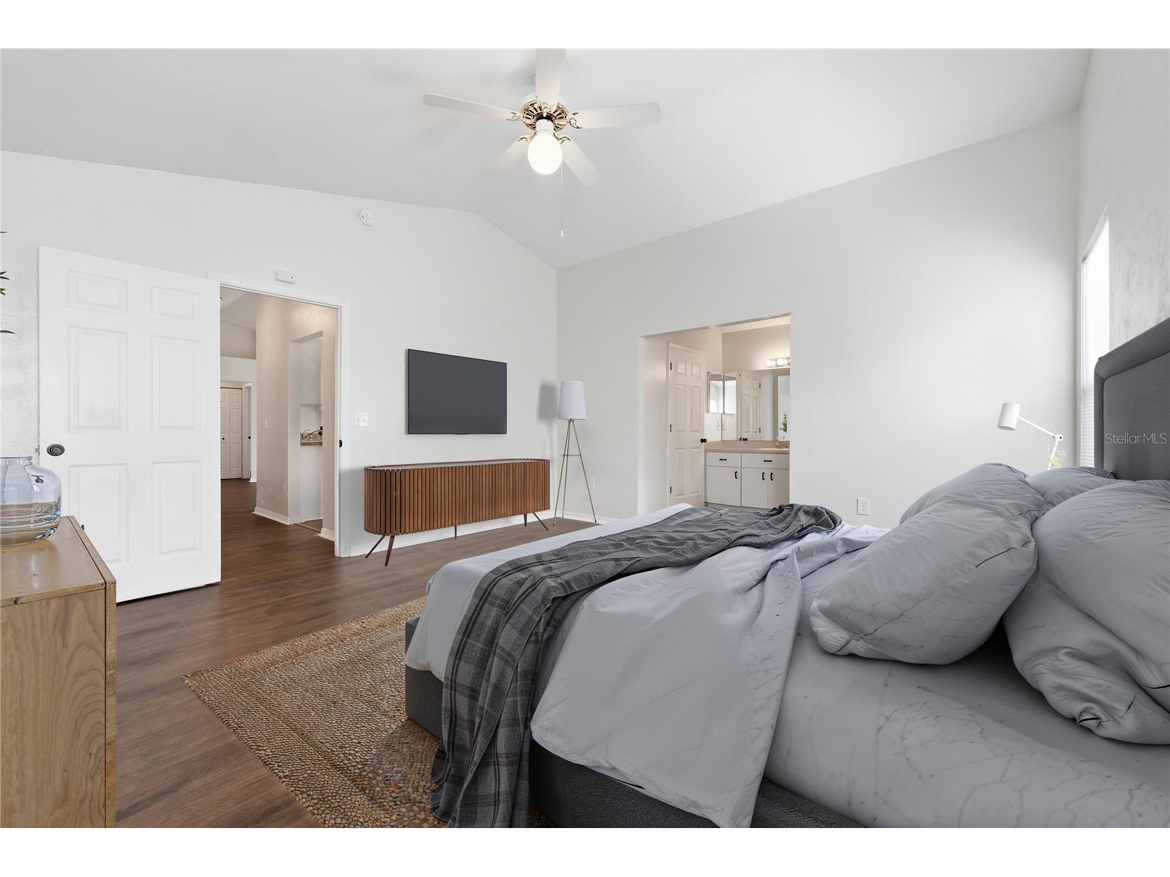 4437 NW 35th Street Gainesville FL 32605 GC537758 image16