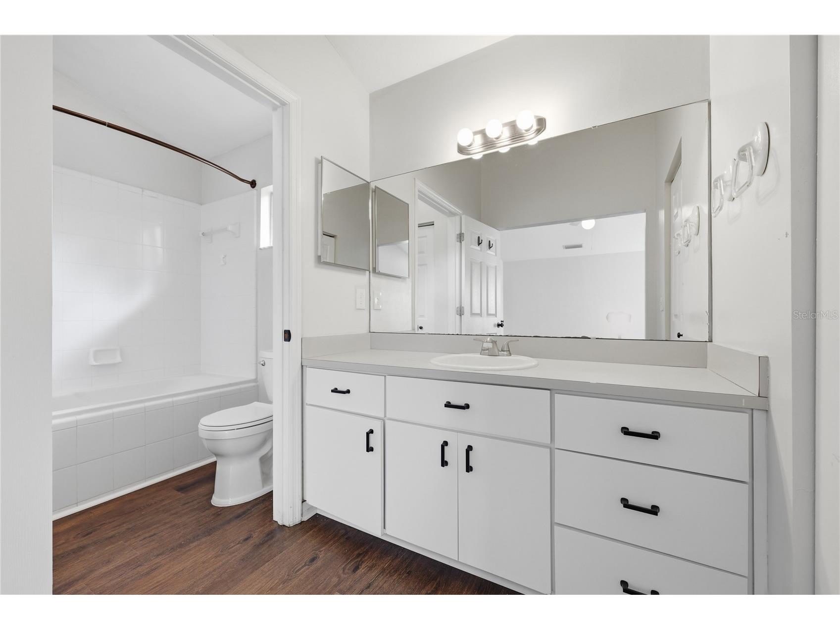 4437 NW 35th Street Gainesville FL 32605 GC537758 image17