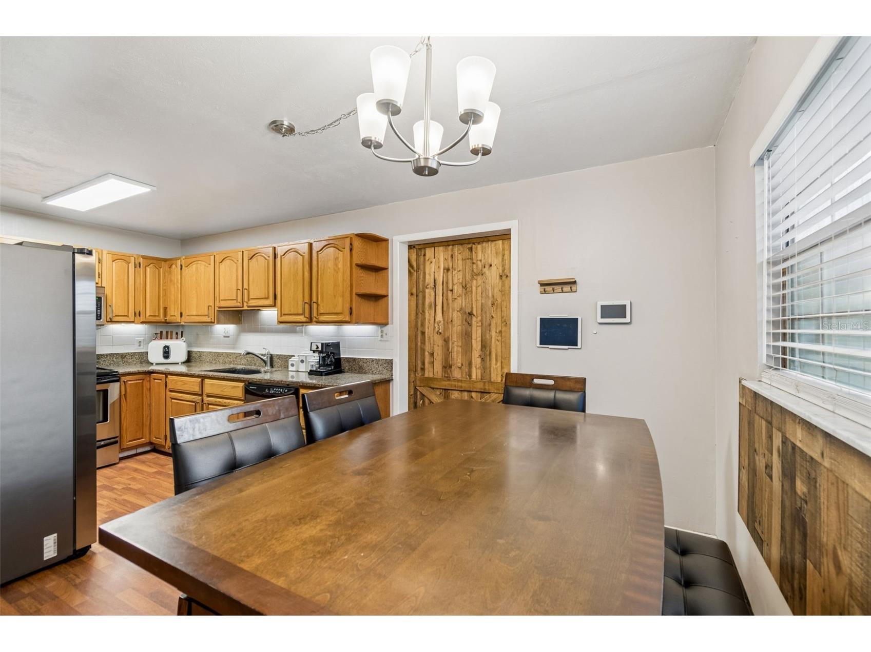 4437 W Bay Avenue Tampa FL 33616 TB8513982 image6